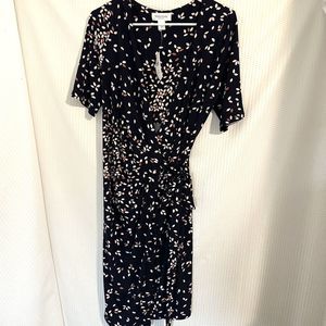 Motherhood Maternity Nursing Dress Tie Belt Size Large NWT Very Nice